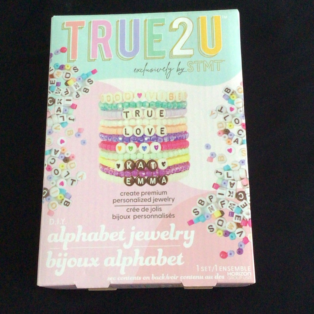 True2U Alphabet Jewelry Kit